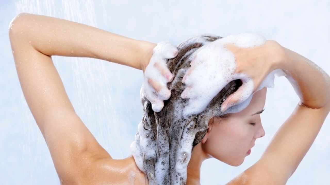 shampoo perché farlo due volte