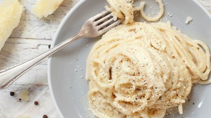 ricetta cacio e pepe