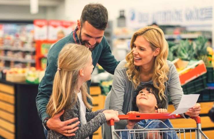 famiglia supermercato
