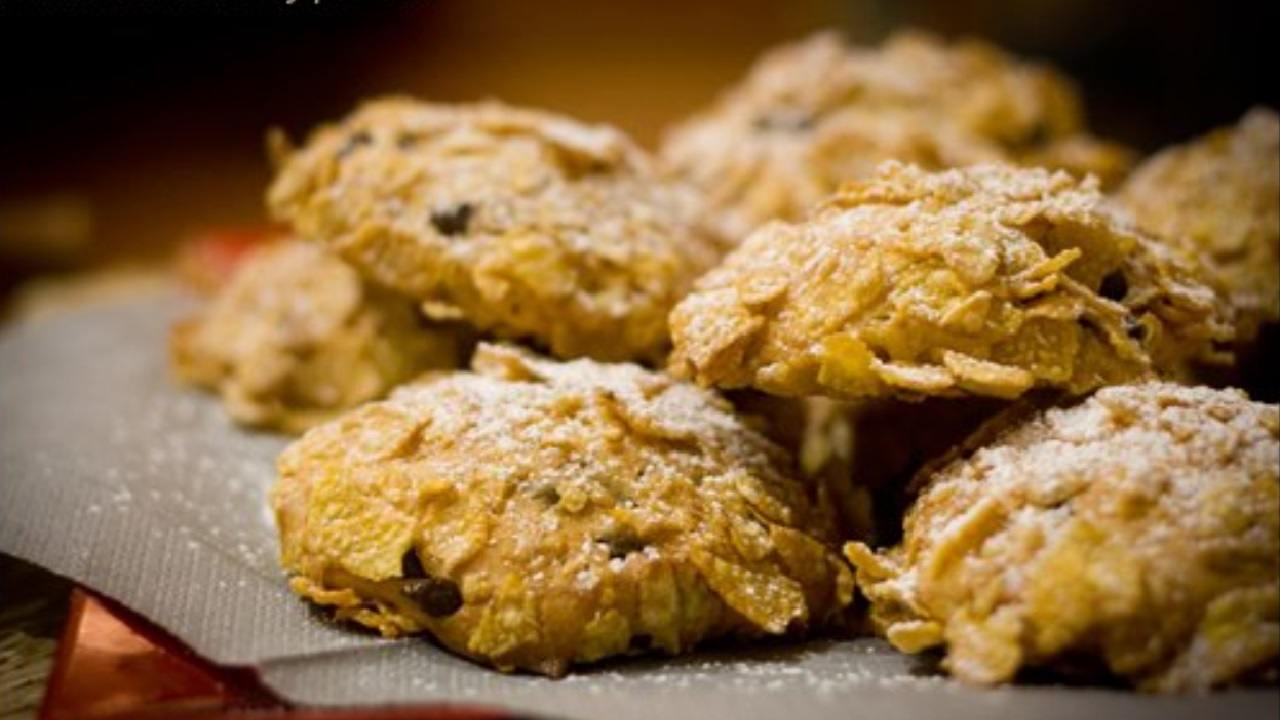 Biscotti veloci ai corn flakes