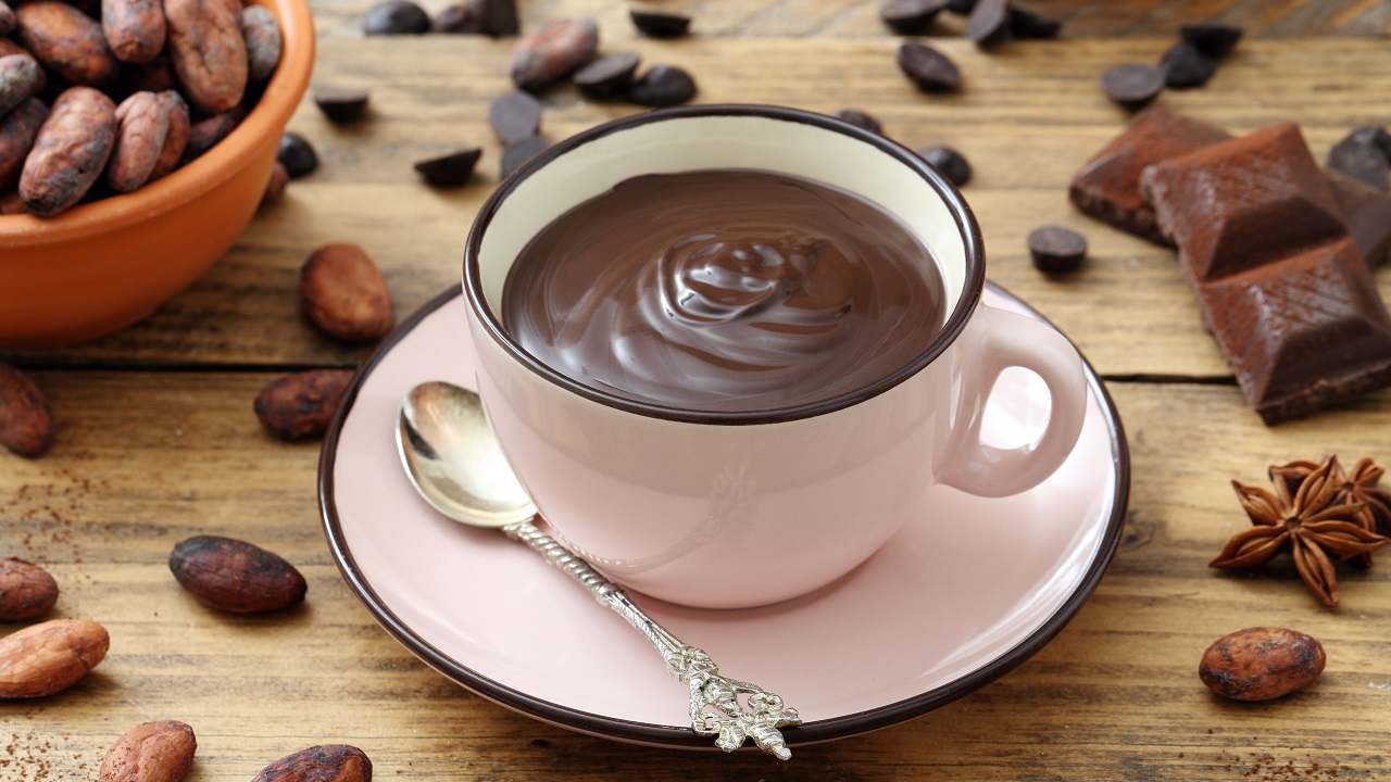 Cioccolata calda densa e cremosa trucco