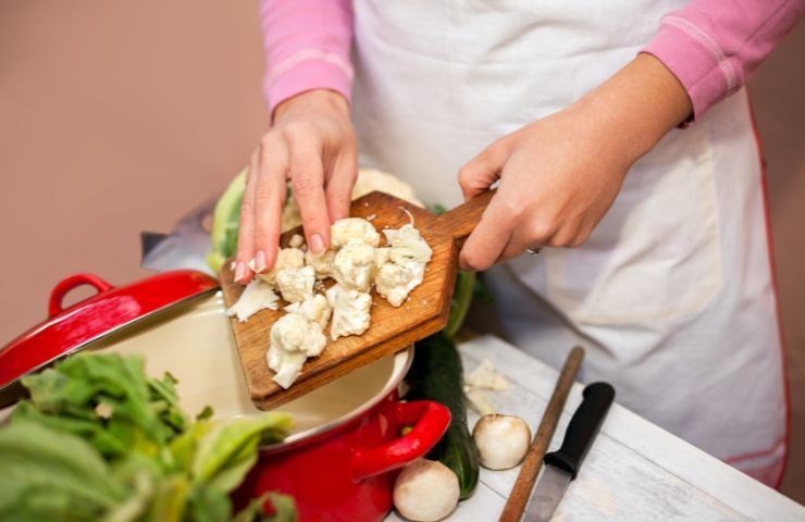 preparazione cavolfiore piatto cucina