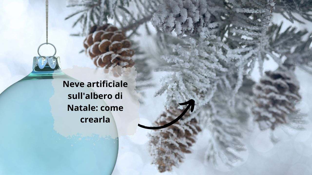 albero Natale innevato