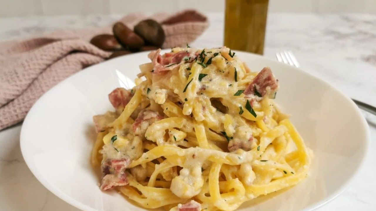 Pasta con castagne e pancetta facile e velocissima