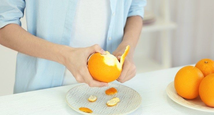 Dolci golosi con bucce d'arancia