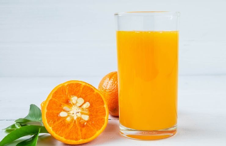 Succo ed arance