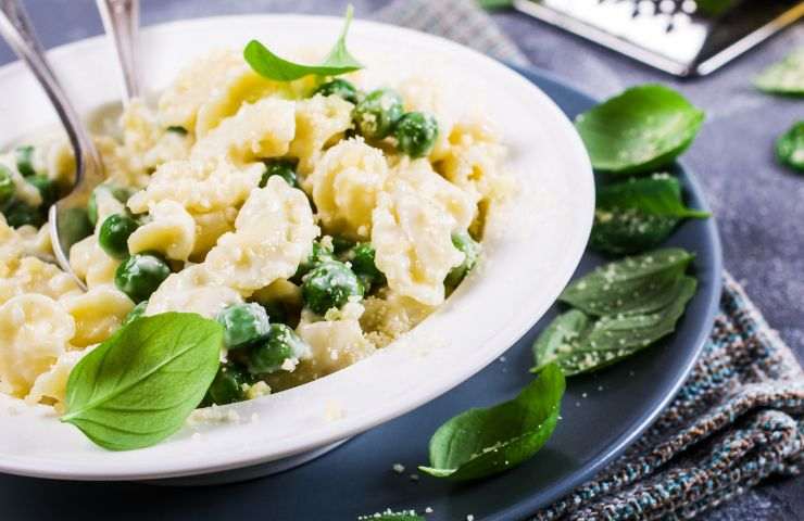 pasta piselli menta