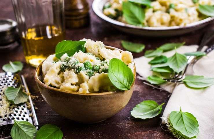 pasta e piselli ricetta veloce