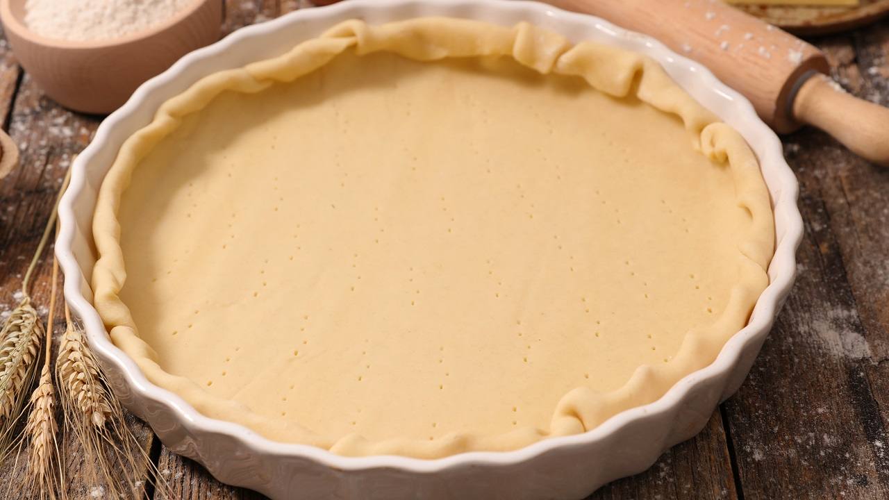 Rotolo pasta sfoglie e mele dolce goloso