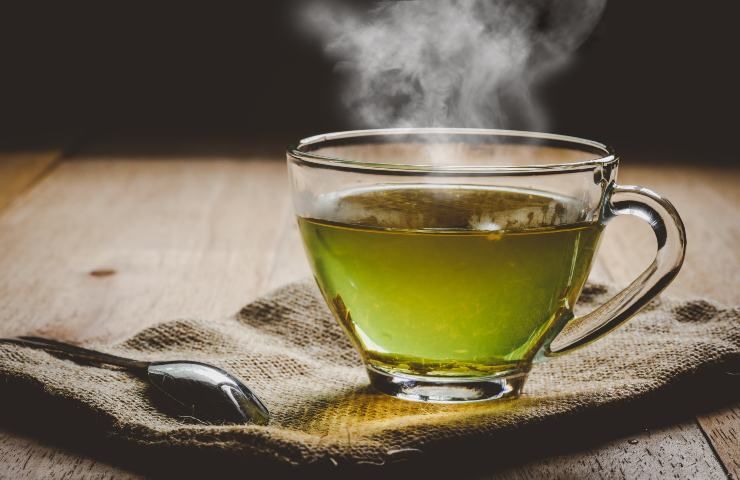 Tè verde tazza bollente