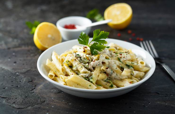 pasta con olive e gorgonzola