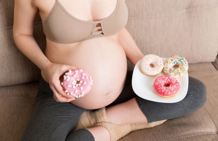 Pancione ciambelle dolci futura mamma