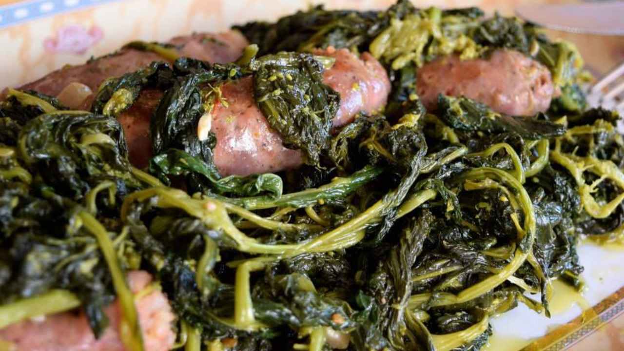 Salsiccia friarielli ricetta napoletana