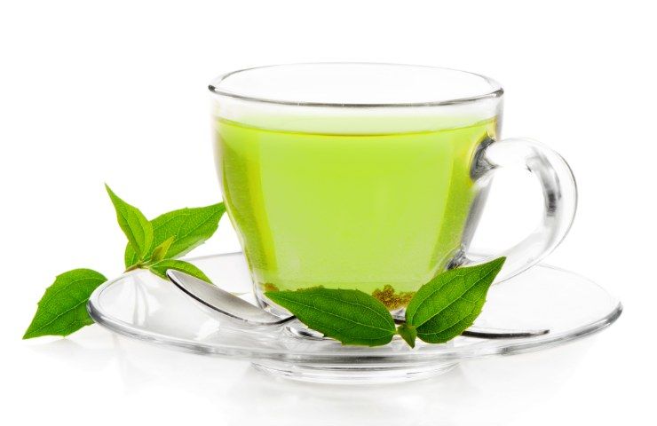 Una tazza di tè verde