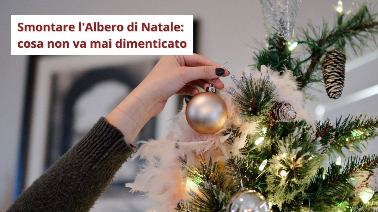 togliere decorazioni natale