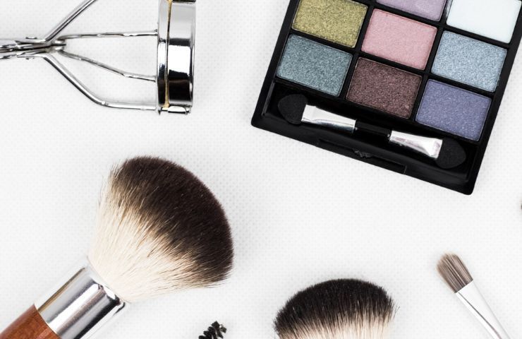 Make up, l'ordine per truccarsi