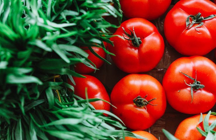 Pomodori, trucchetto per conservarli