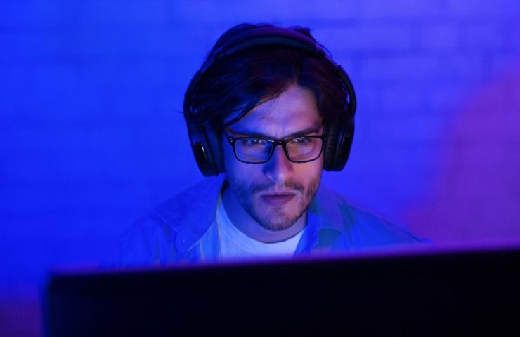 effetti luce blu pc pelle