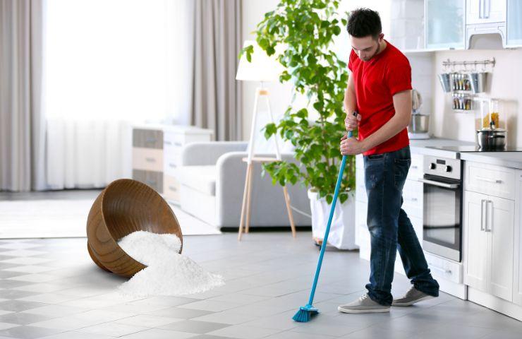 pulizia pavimenti sale