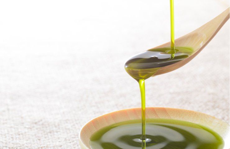 Dell'olio extravergine di oliva