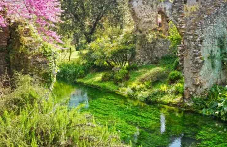 Giardino Ninfa Cisterna Latina