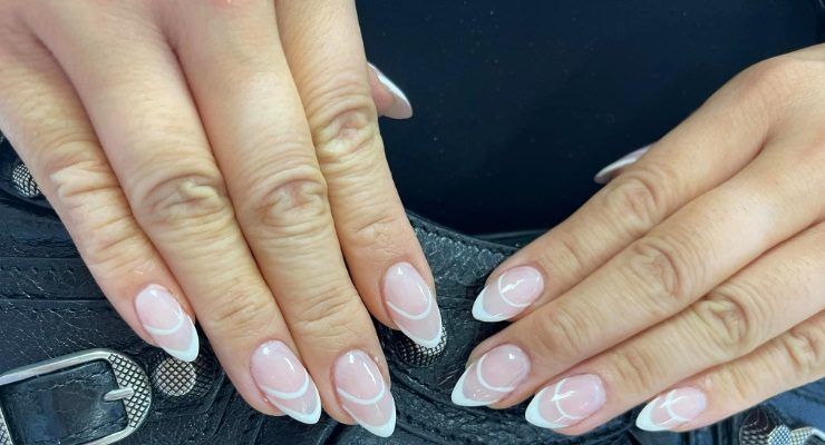 Manicure doppio french