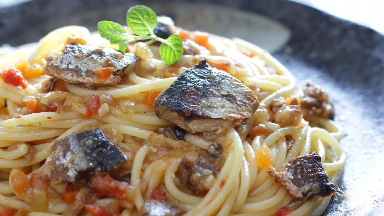 pasta con sarde