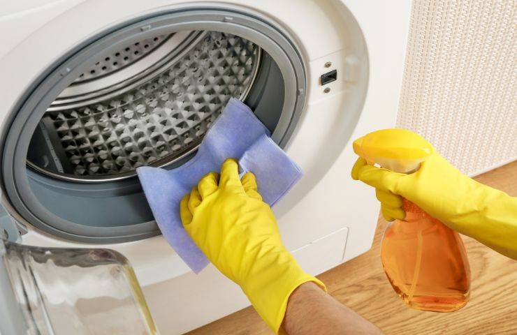 Natural remedies cleaning washing machine parts