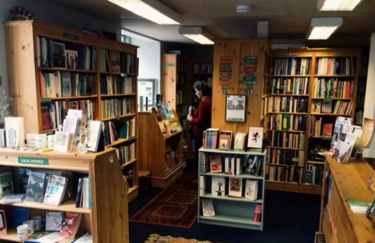 Un interno della libreria The Open Book 