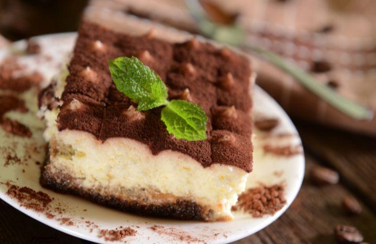 tiramisù con la colomba