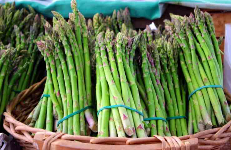 sagra aprile asparagi