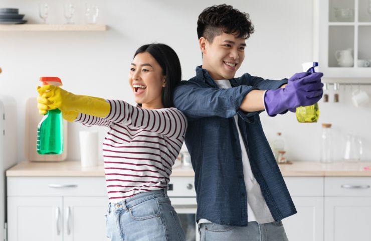 pulire casa con aceto