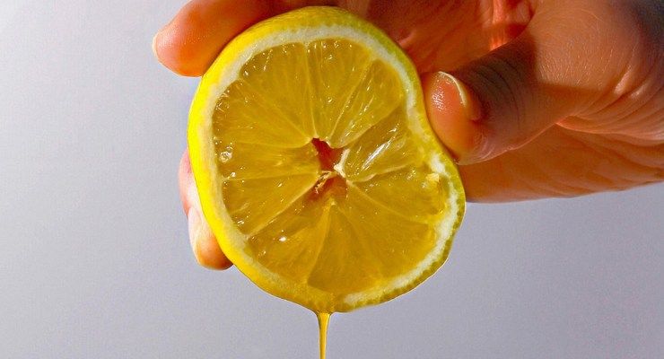 Perché non buttare limoni vecchi