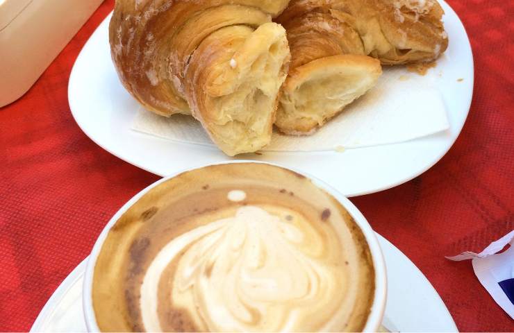 Quali sono gli effetti di una colazione all'italiana