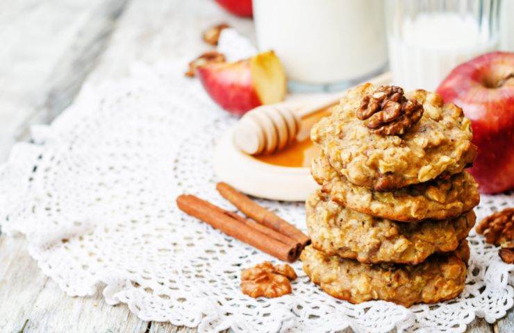 preparazione biscotti poco calorici