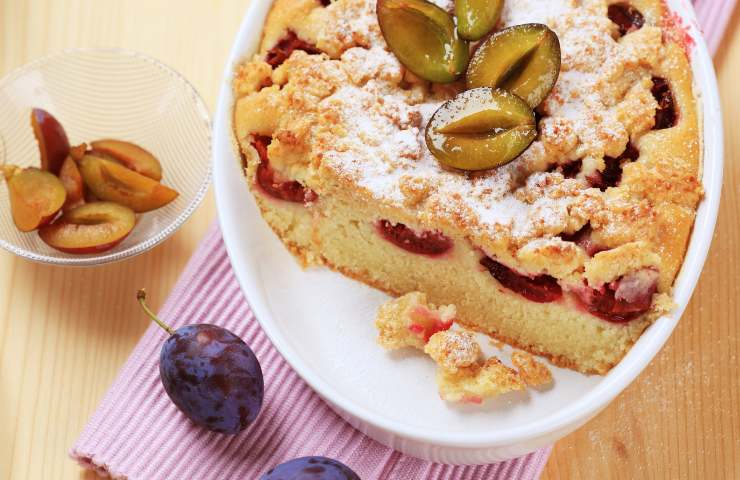 Plum cake con due ingredienti