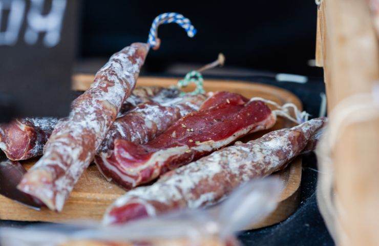 salumi contenenti sale