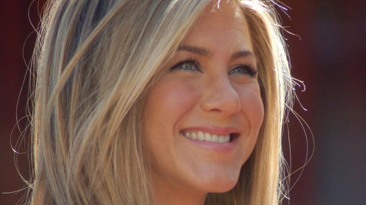 fitness routine Jennifer Aniston