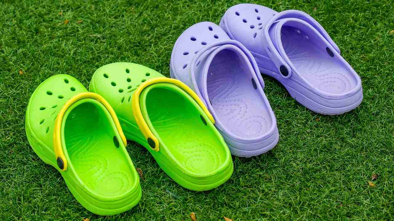 crocs scarpe trend