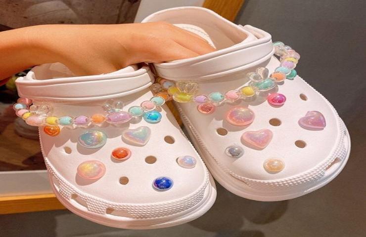 idee abbinare crocs