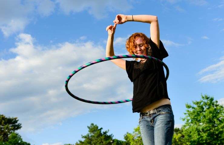 sport con hula hoop