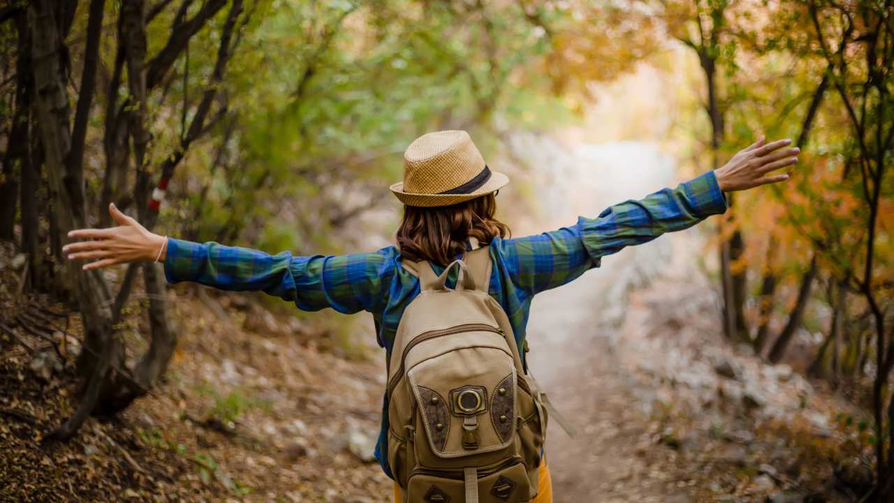 Camminare natura toccasana benefici