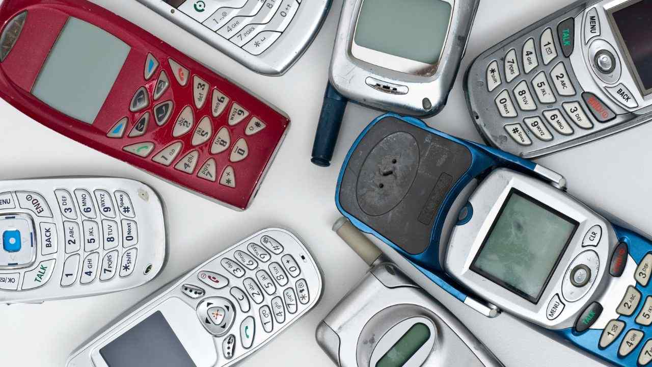 ritorno mercato vecchi telefonini