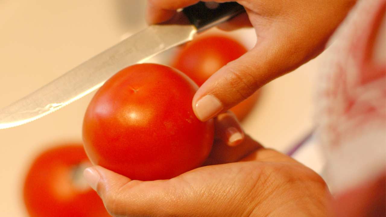 Polvere di pomodoro la ricetta facilissima da fare in casa