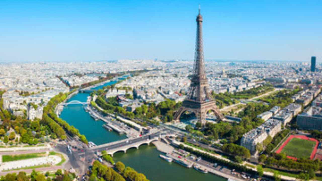 Parigi invasa dalle cimici