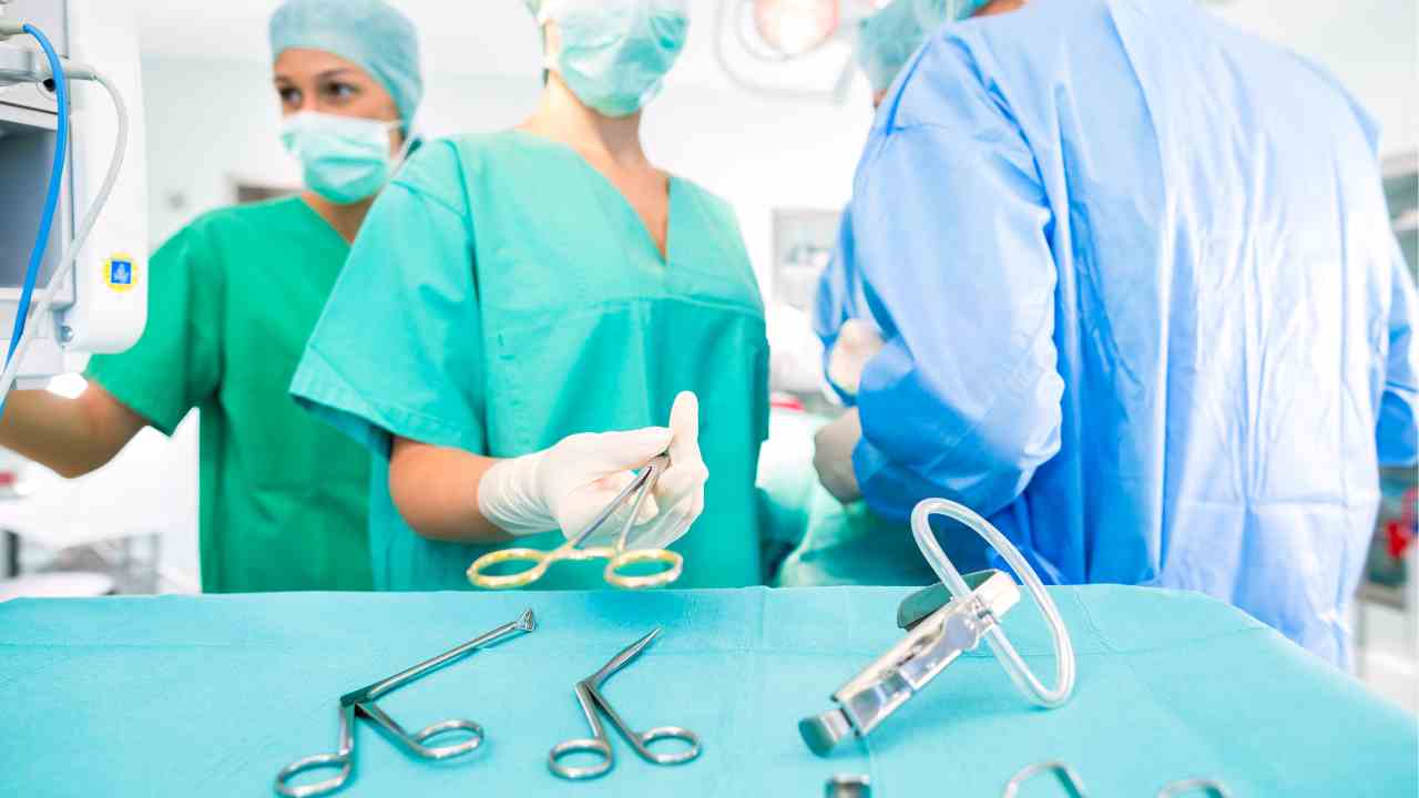 Circoncisione finisce con la rimozione del 90% dell'organo per un bambino