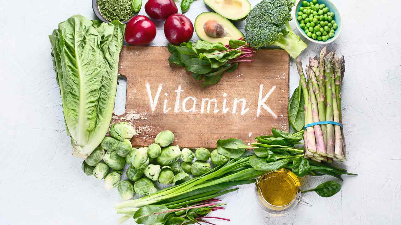 Vitamina K benefici alimenti