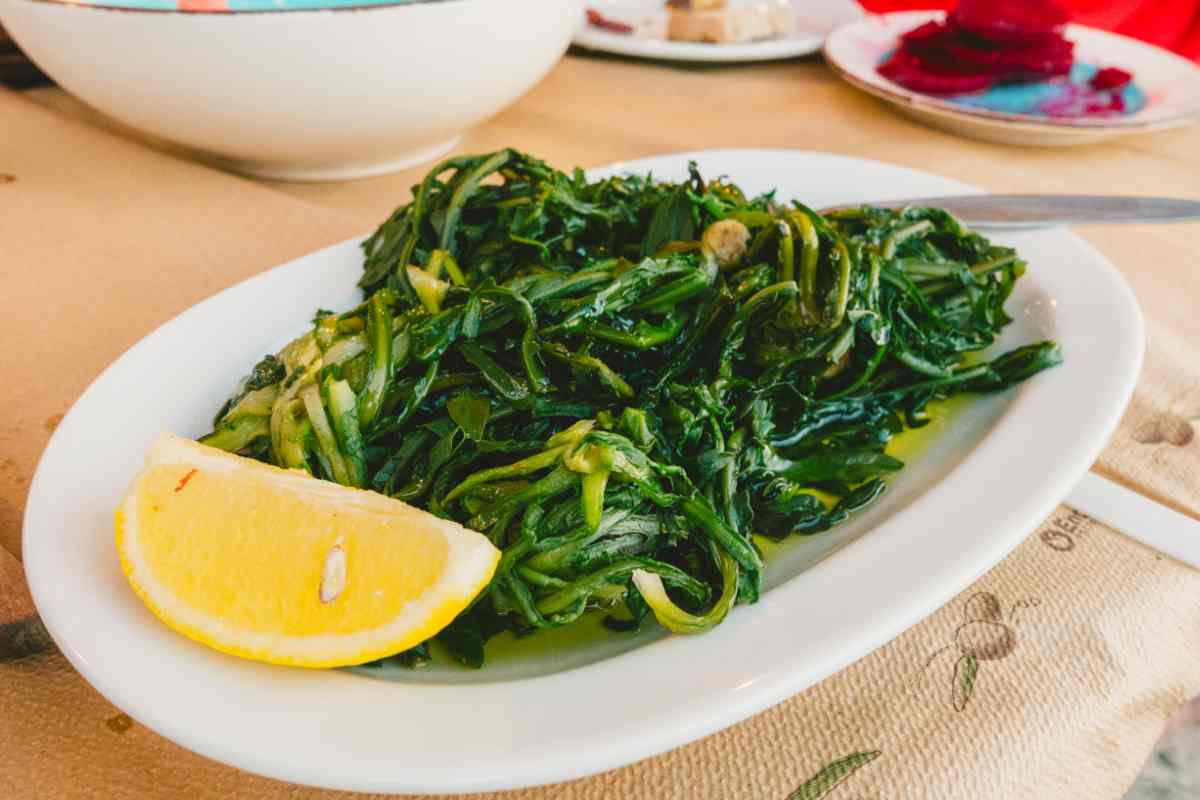 cicoria ripassata e limone