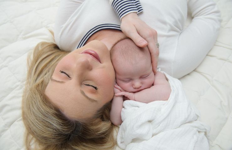 contatto fisico neonato mamma