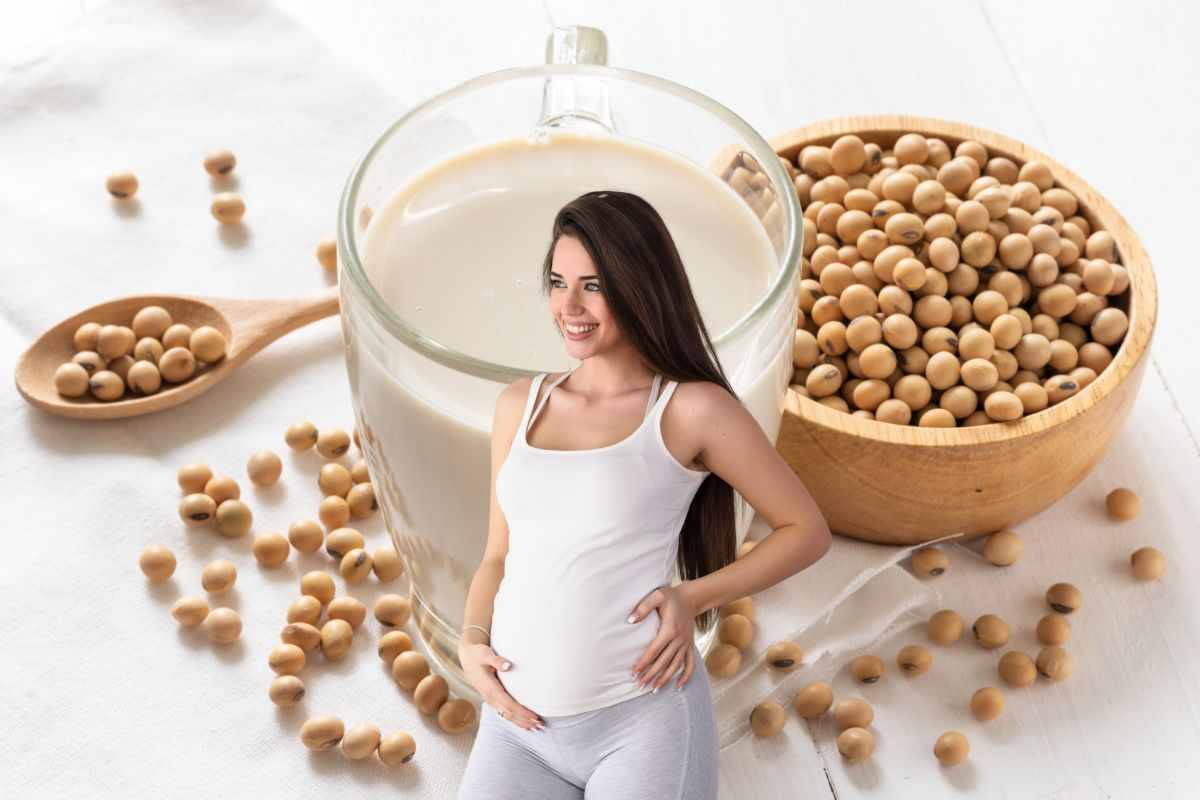 soia latte di spia e donna incinta
